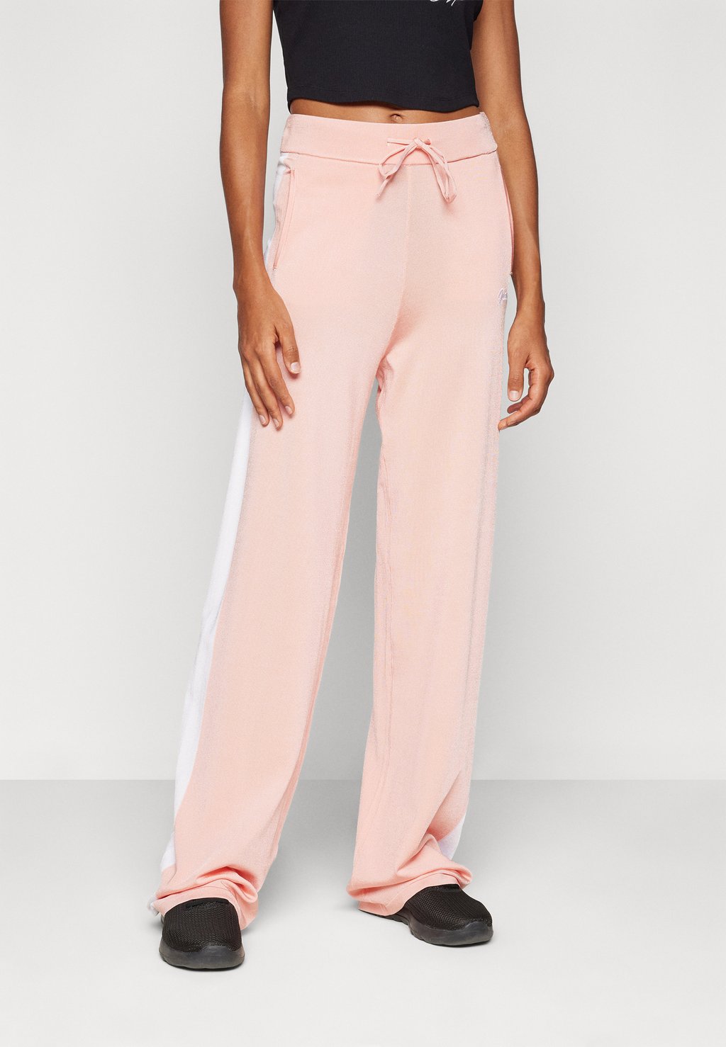 

Спортивные брюки SWEATER PANTS Guess, светло-розовый