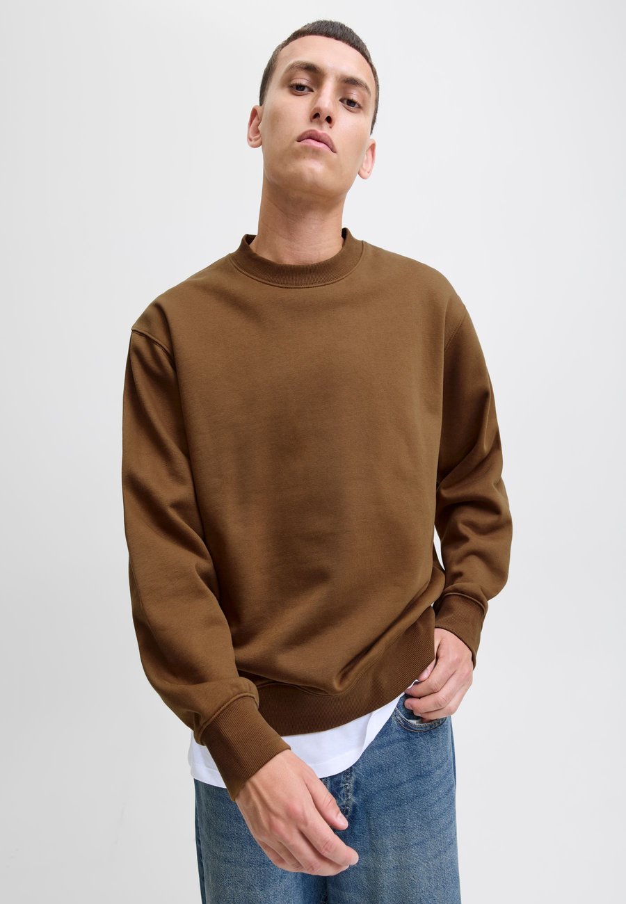 

Толстовка Jack & Jones EURBAN EDGE CREW NECK NOOS, Monks Robe/Brown