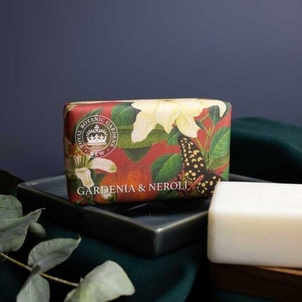 The English Soap Company Kew Gardens Gardenia And Neroli Luxury Soap Веганское мыло для тела 240 г — фото 3