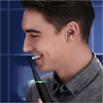 Электрические зубные щетки Io 6, 2 шт., черные и розовые, рукава с, Oral-B — фото 3