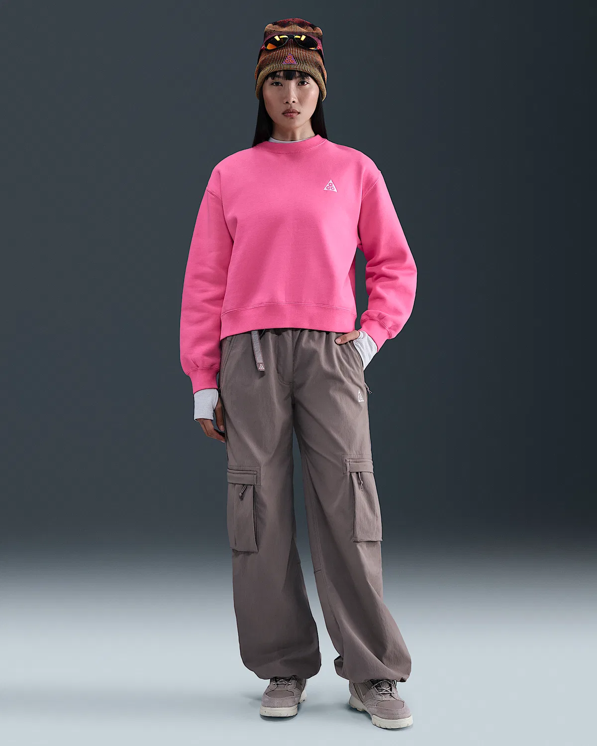 Женская флисовая кофта Nike ACG "Tuff Fleece" Therma-FIT с круглым вырезом, Pinksicle/Summit White — фото 4