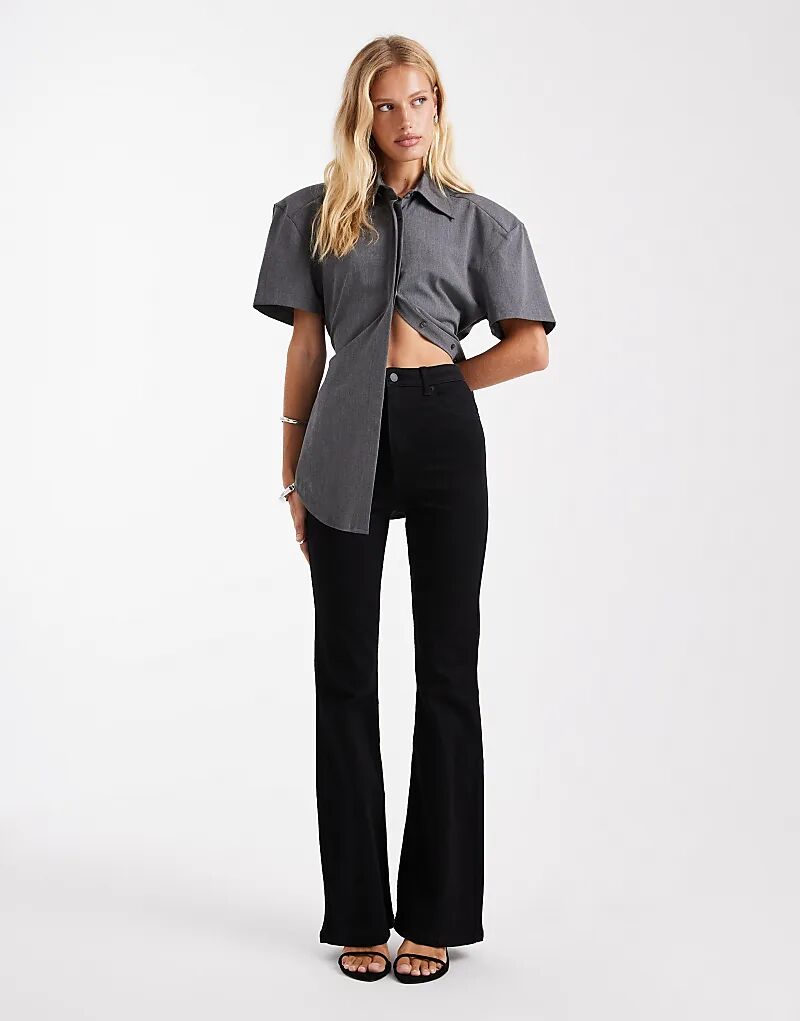 

Джинсы-клеш ASOS DESIGN суперэластичного кроя черного цвета