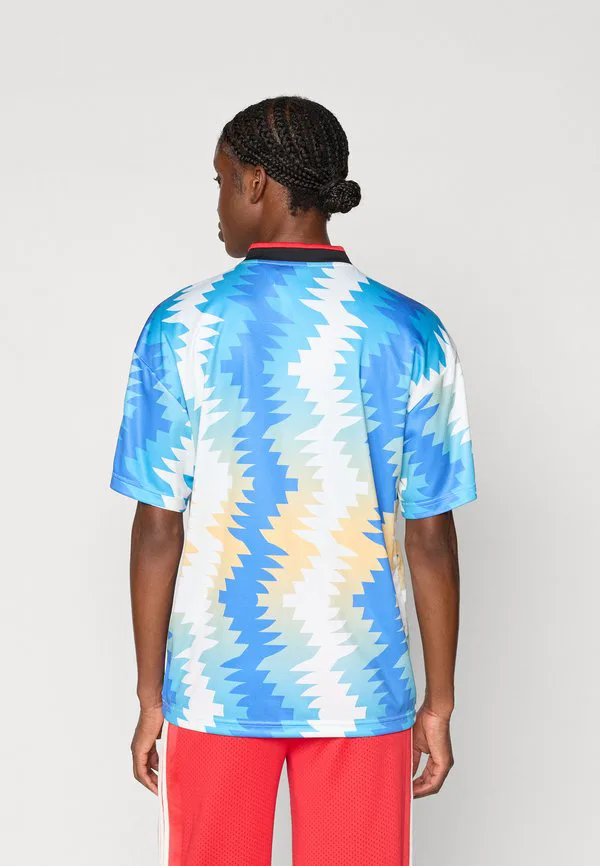 Футболка с принтом "тиро" Adidas Sportswear, Off White/Semi Ice Tangerine/Ray Blue/Multicolor — фото 3