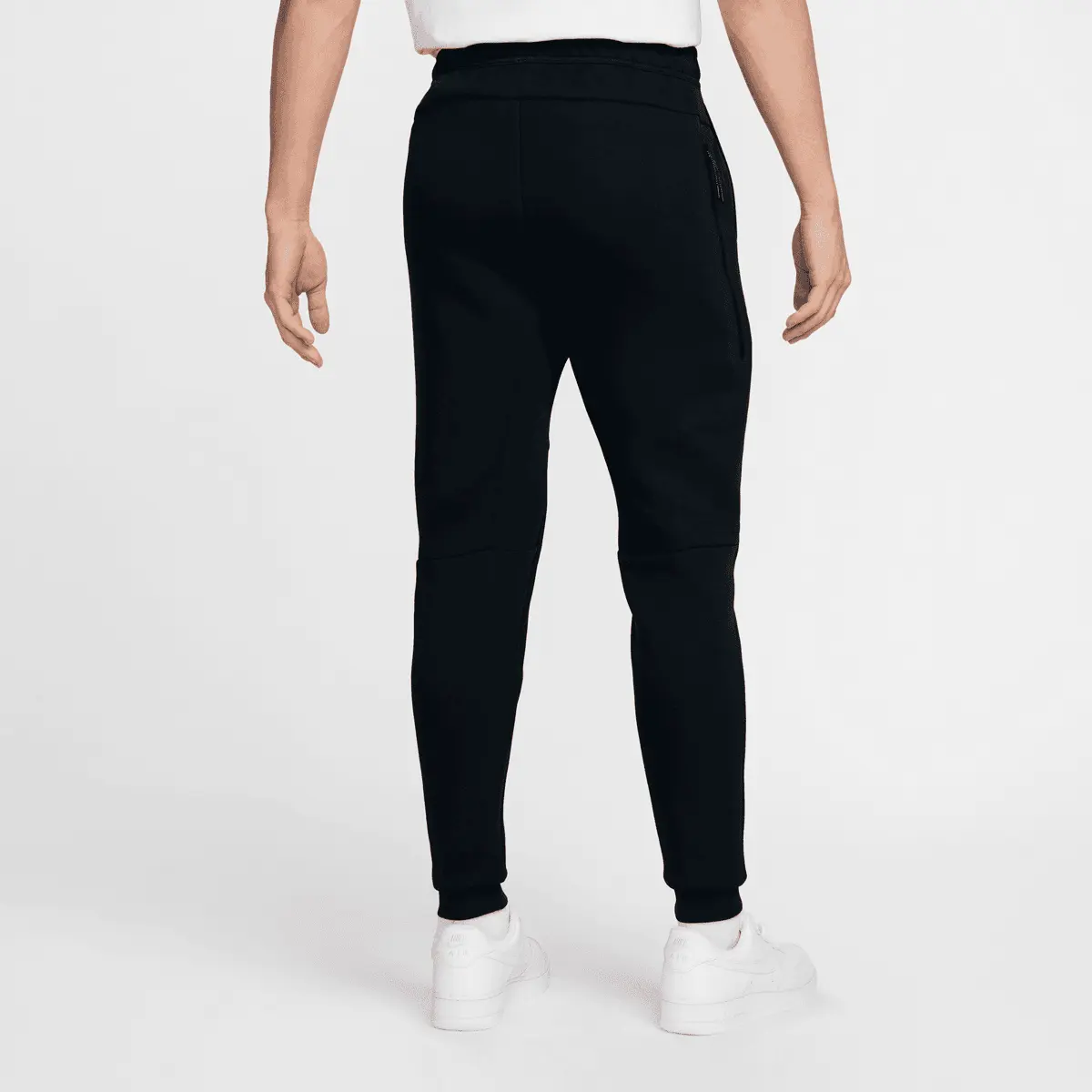 Джоггеры Nike Tech Flecce, черный — фото 2
