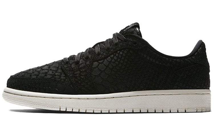 

Кроссовки Jordan 1 Retro Low NS Black Python Women's