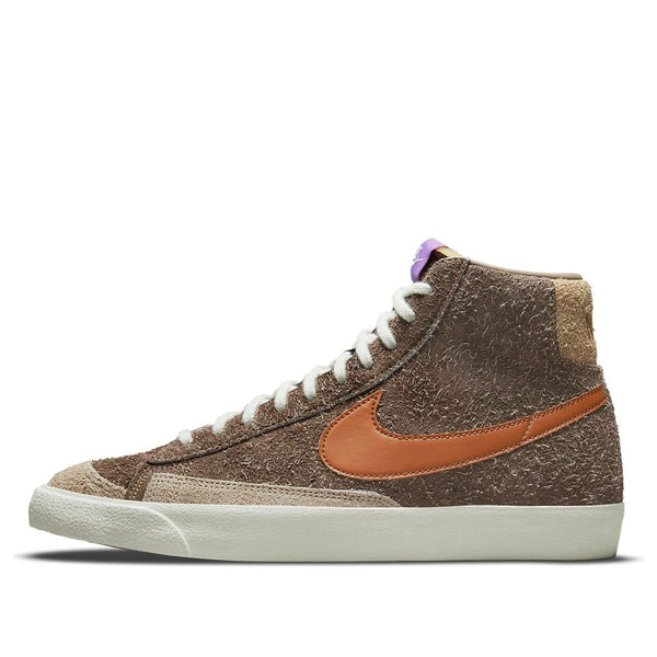 

Кроссовки blazer mid '77 premium 'dark chocolate' Nike, коричневый