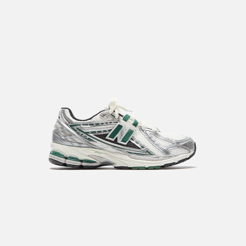 

Кроссовки New Balance 1906R, цвет Silver Metallic/Nightwatch Green