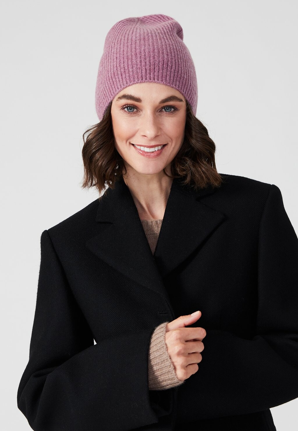 

Шапка FEIN Style Republic, цвет dull rose