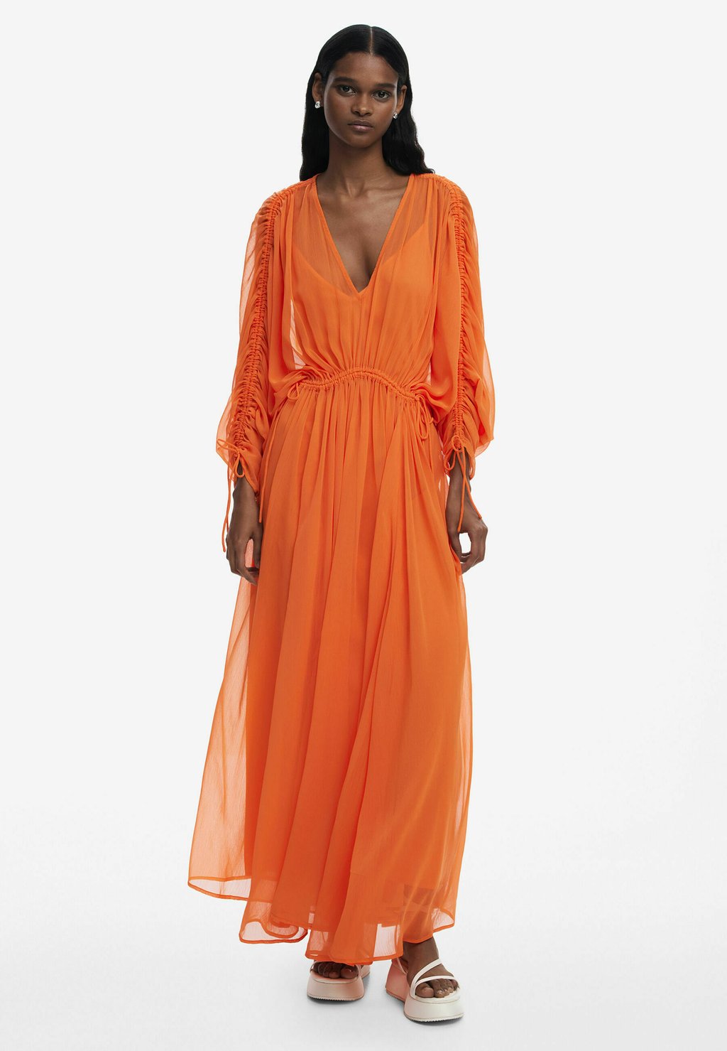 

Платье макси Desigual, оранжевый