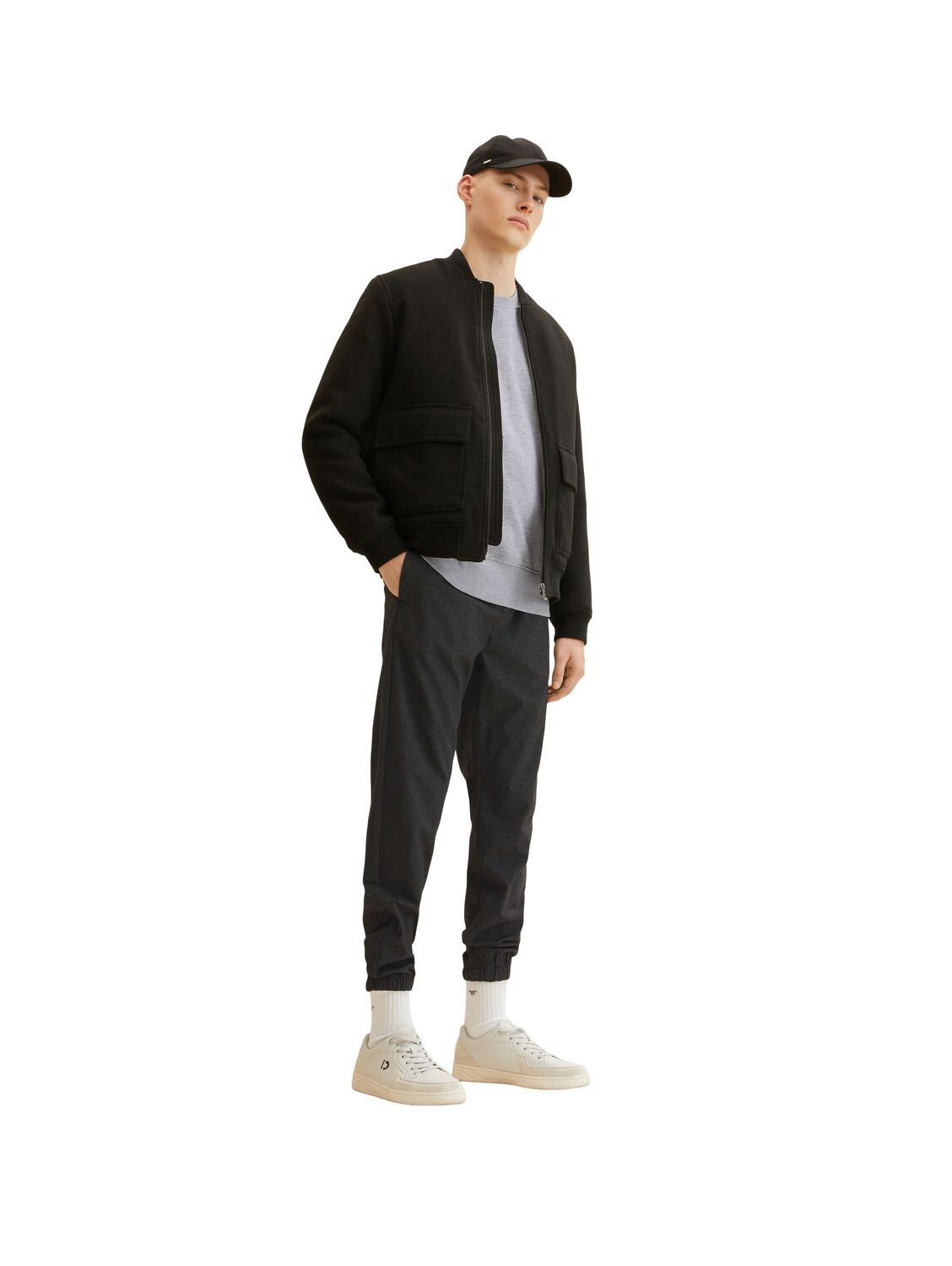 

Спортивные брюки TOM TAILOR Denim COMFORT JOGGER comfort/relaxed, черный