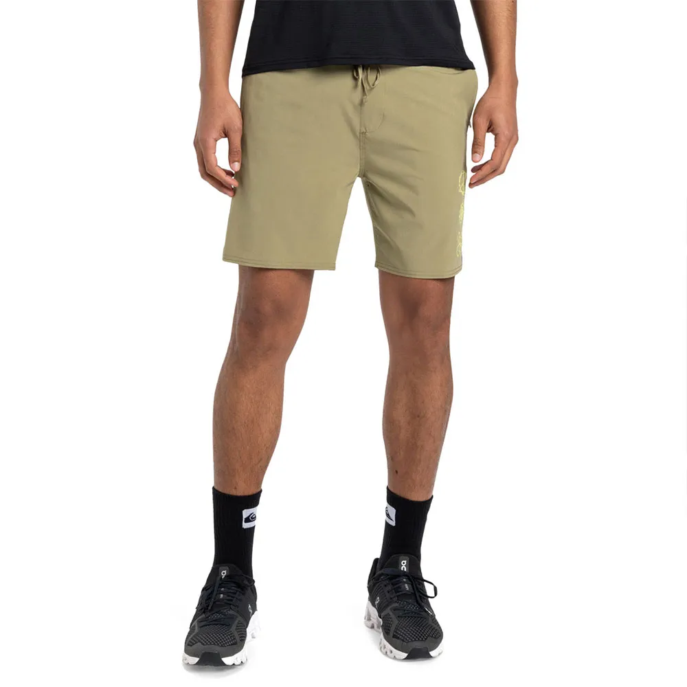 

Спортивные шорты Quiksilver Omni Training 17´´, бежевый
