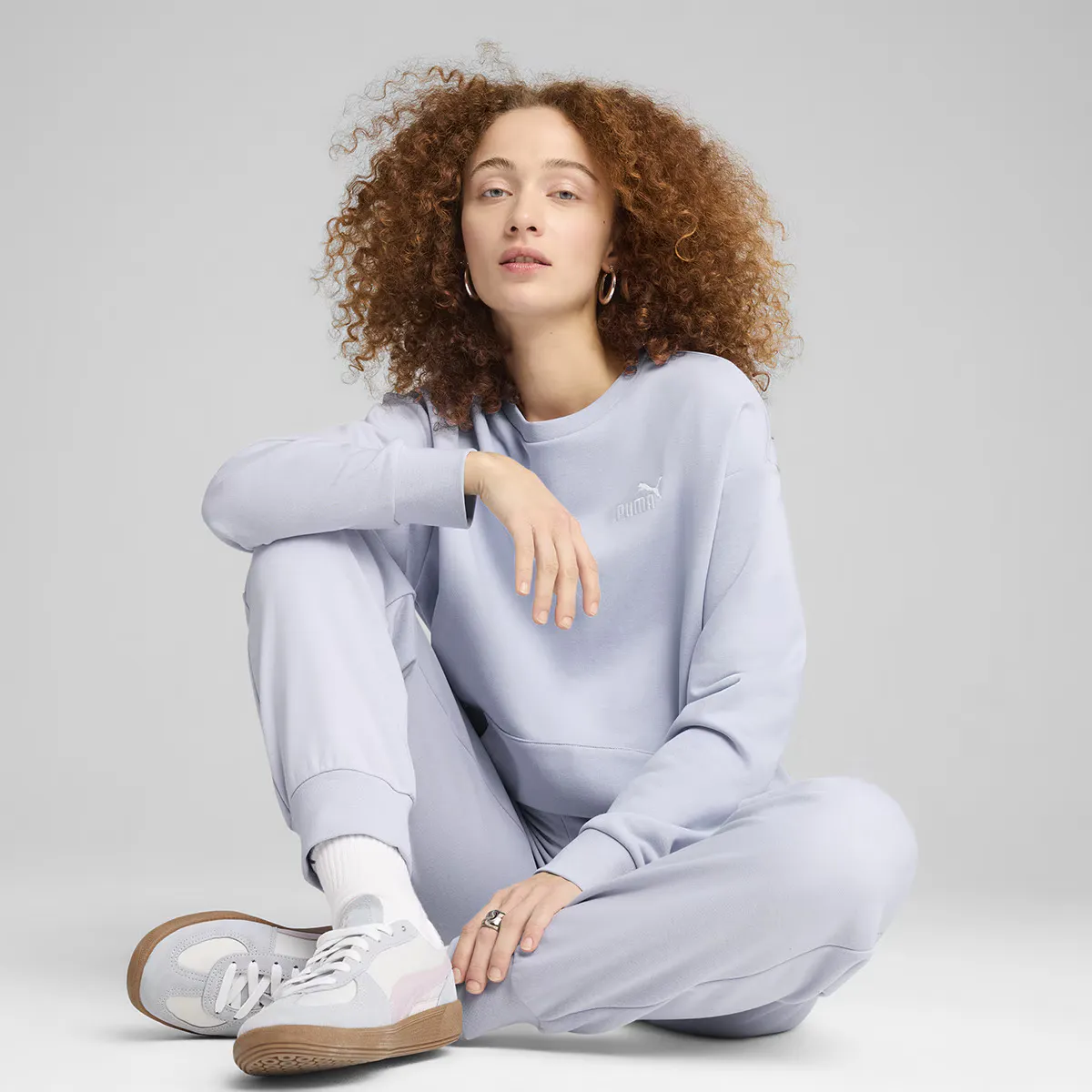 

Женский расслабленный спортивный костюм Puma Спортивный костюм, синий