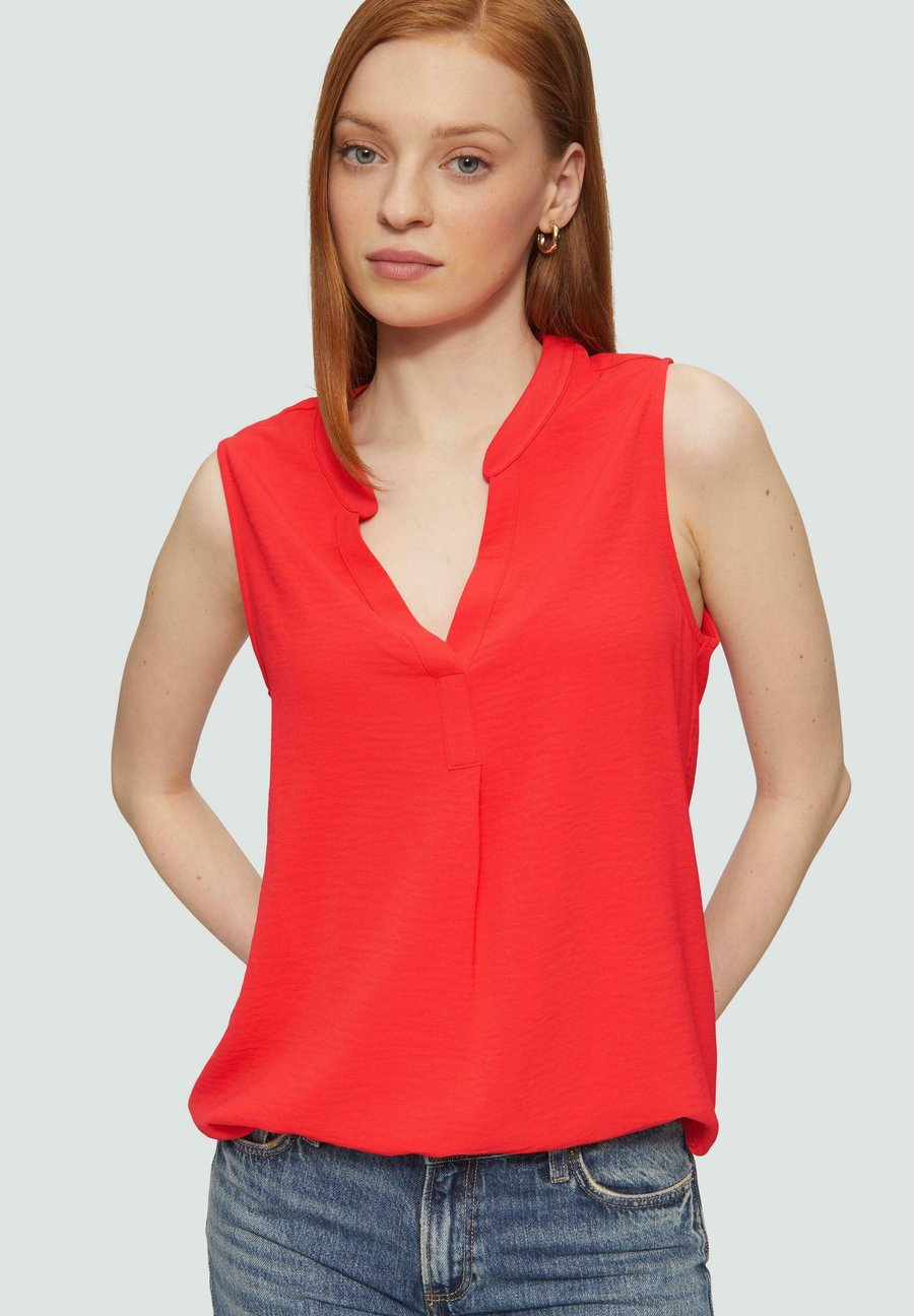 

Блуза QS ÄRMELLOSE , Rot/Red