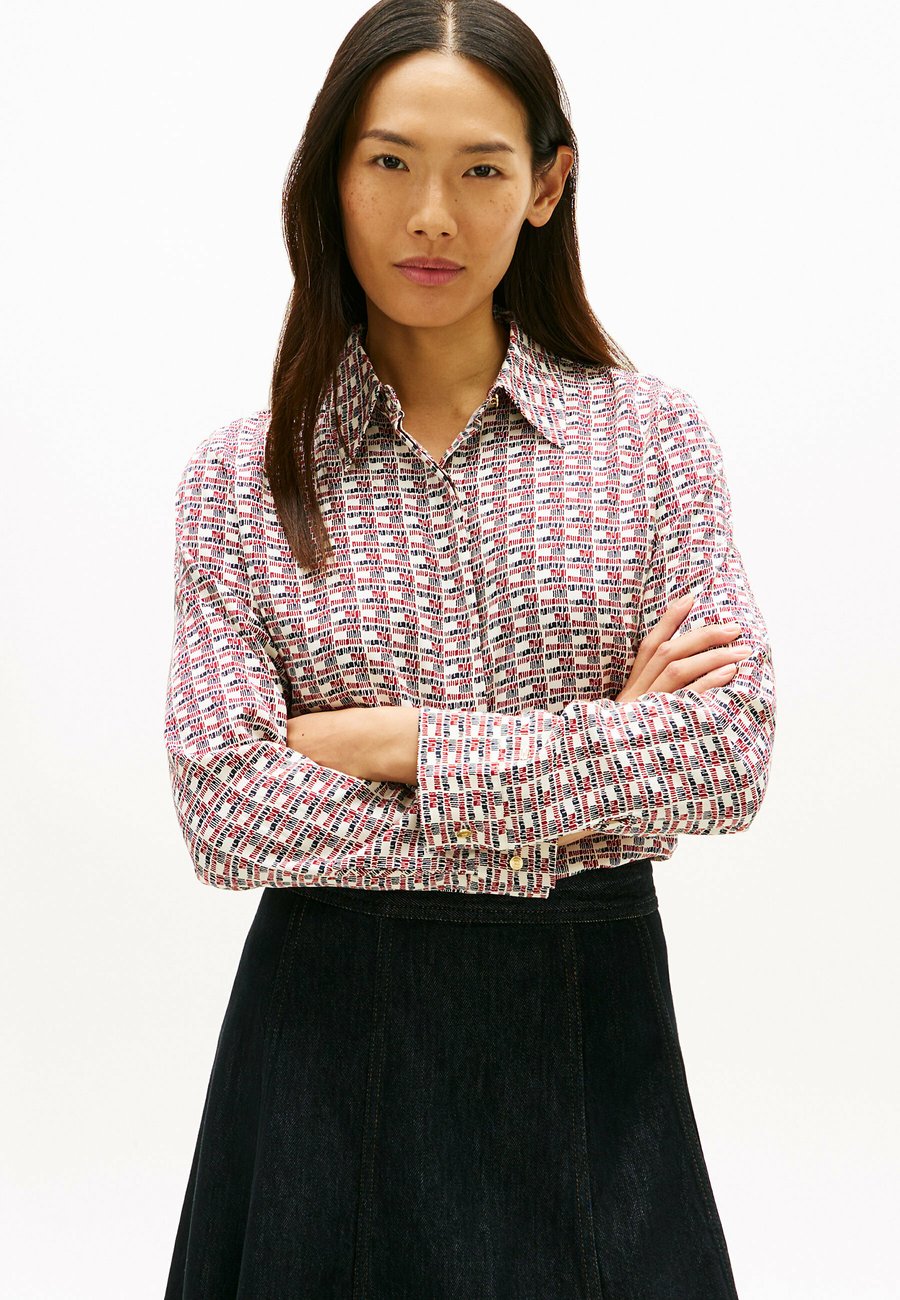 

Блуза Tommy Hilfiger Button-down blouse, Logo Print Ecru/Off-White