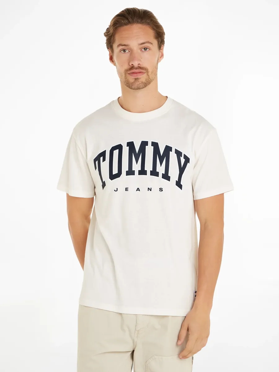 

Футболка Tommy Jeans "TJM REG ARCH VARSITY TEE EXT" с логотипом, белый