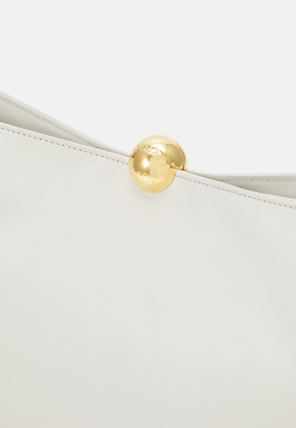 

Сумка SFERA SOFT Furla, белый