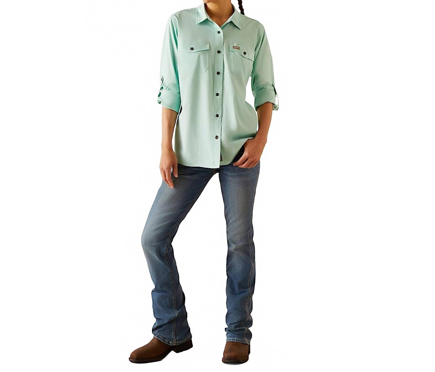 

Женская рабочая рубашка Venttek Durastretch в цвете pool blue ARIAT