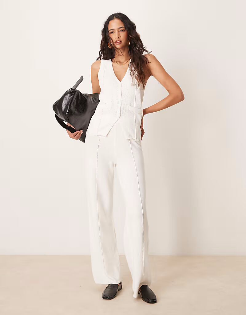 

Широкие трикотажные брюки белого цвета Asos Design