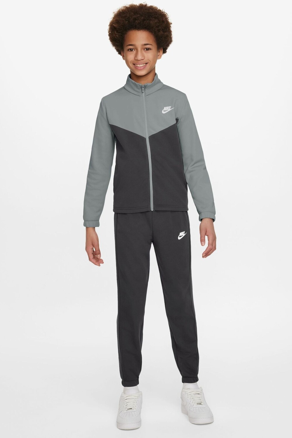 

Спортивный костюм на молнии Nike, серый