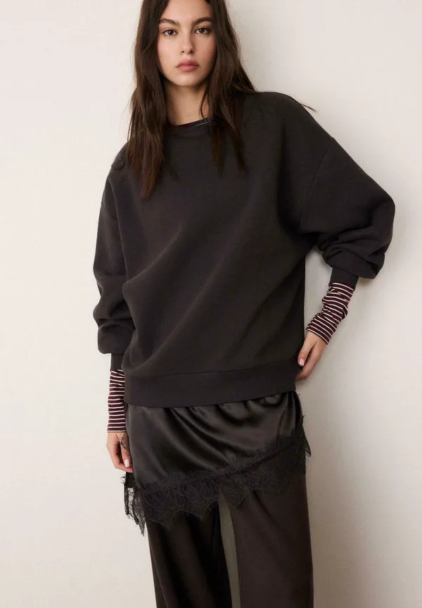 

Толстовка с длинным рукавом Stradivarius, Dark Brown, Коричневый, Толстовка с длинным рукавом Stradivarius, Dark Brown