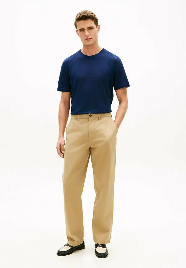 Классическая повседневная футболка в стиле smart casual Tommy Hilfiger, Navy Iris — фото 2