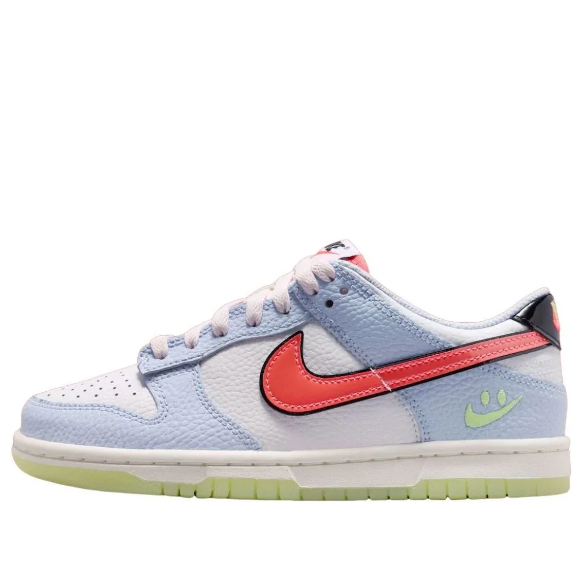 Кроссовки (GS) Nike Dunk Low 'Smiley Swoosh', белый