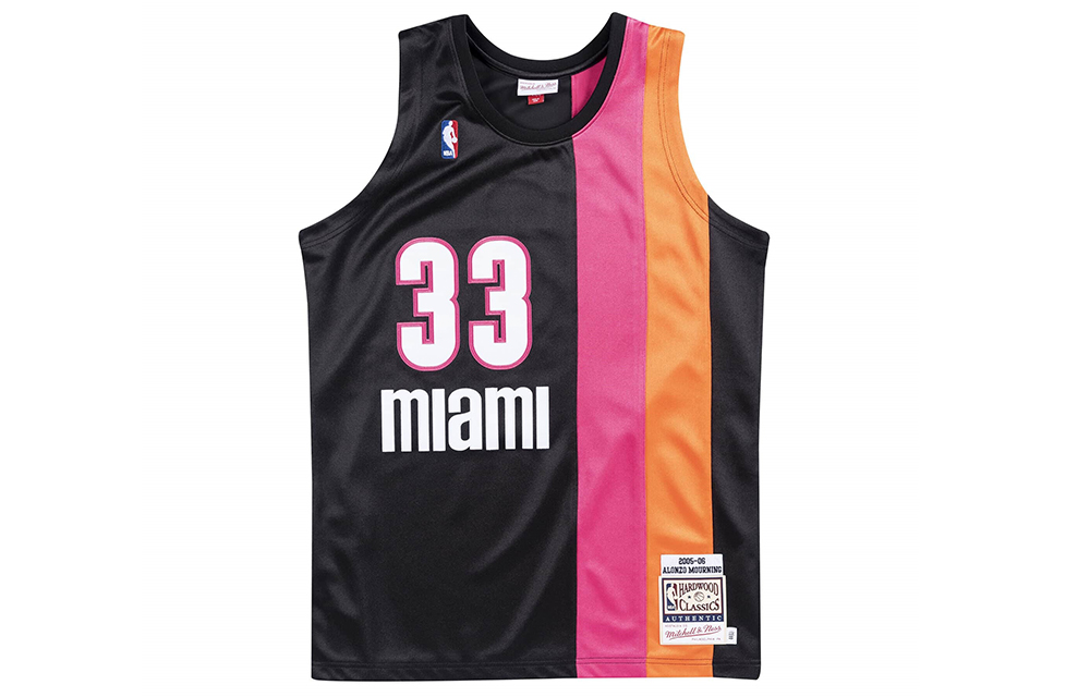 

Майка Mitchell & Ness 'NBA Miami Heat 2005 06 Shaq O'Neal' Authentic