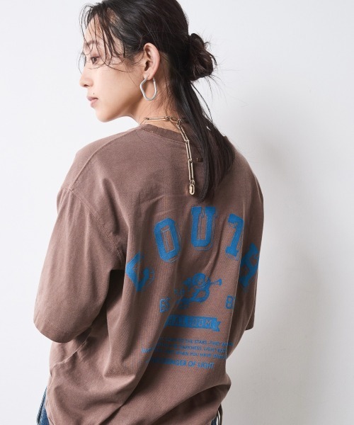 

Футболка с принтом на спине, свободный крой CHIC STYLE, коричневый