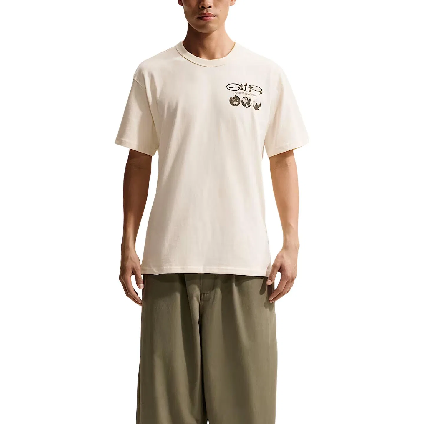 Футболка Sportswear Premium Essentials Nike, Coconut Milk