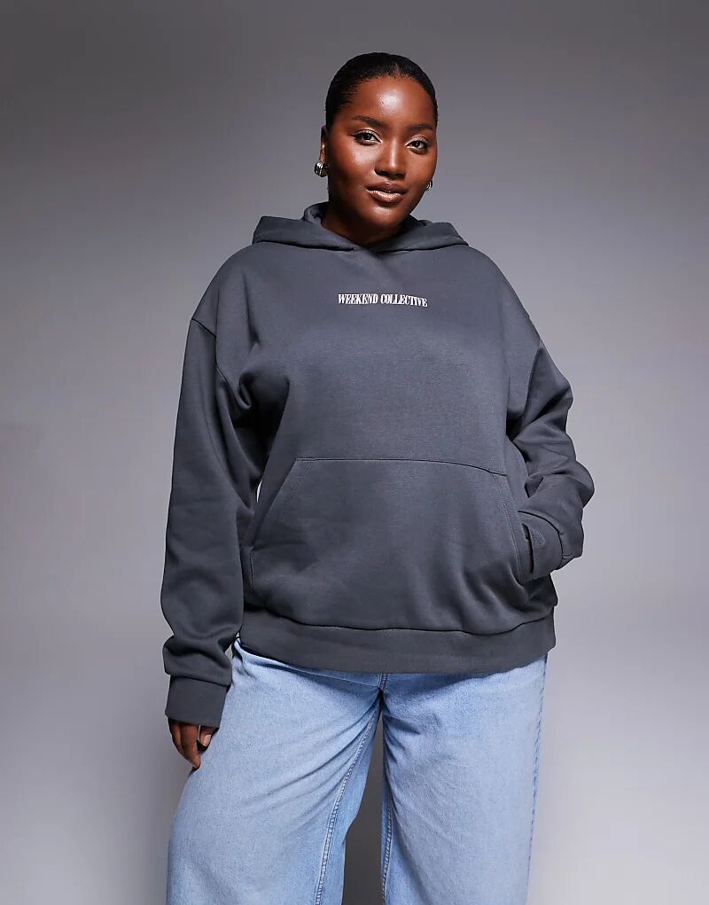 

Толстовка оверсайз Weekend Collective Curve с логотипом на спине в антрацитовом цвете