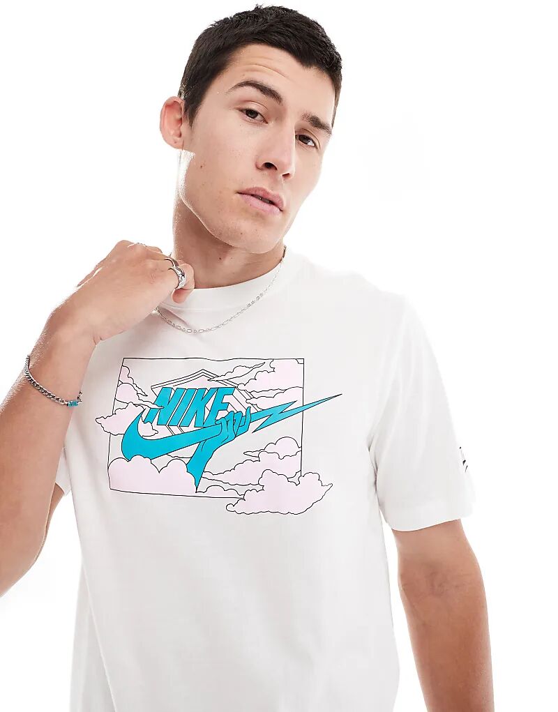 

Футболка с принтом молнии Swoosh в парусном стиле Nike