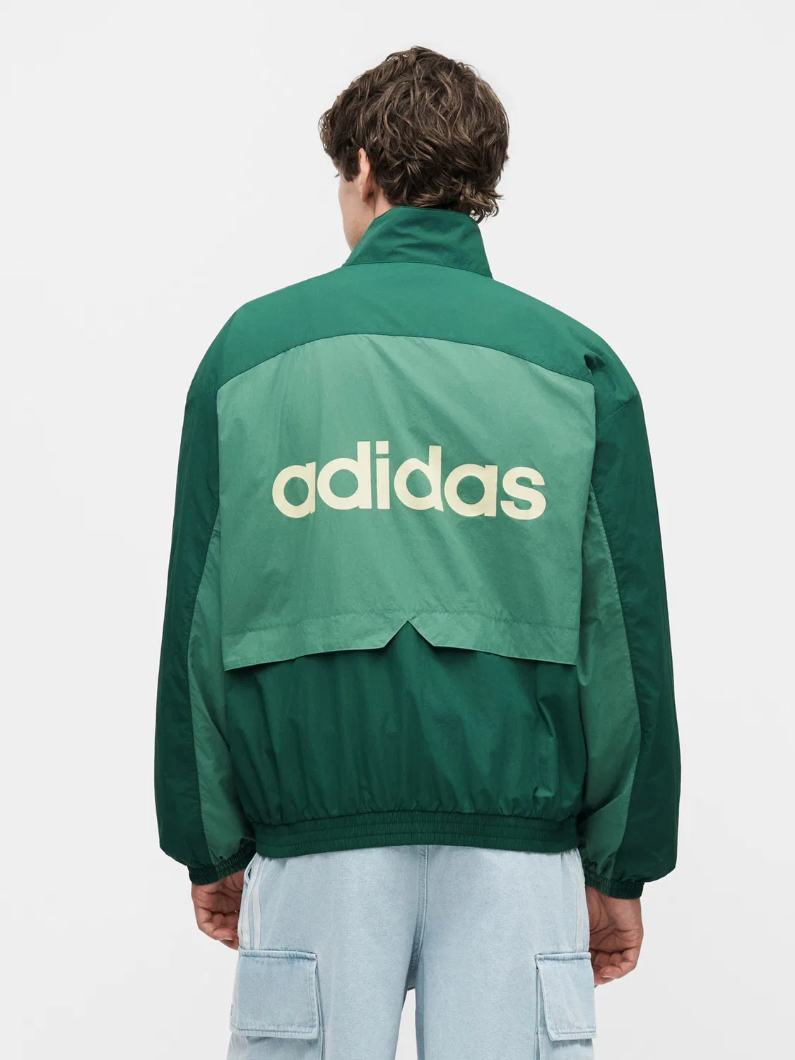 Куртка Adidas Originals Between-Season Munich 93 в нефритовом и темно-зеленом цветах — фото 2