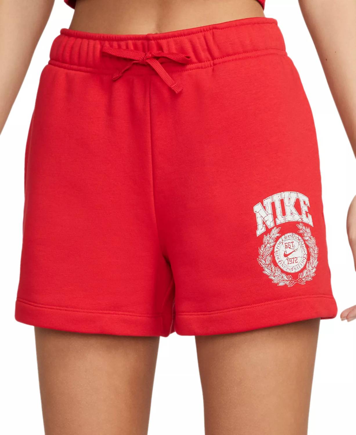 Nike Женские спортивные шорты Sportswear Club из флиса со средней посадкой, красные — фото 2