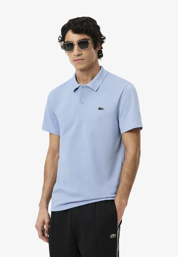 Рубашка поло Lacoste V-образный вырез, однотонная, Bleu Clair-Aey