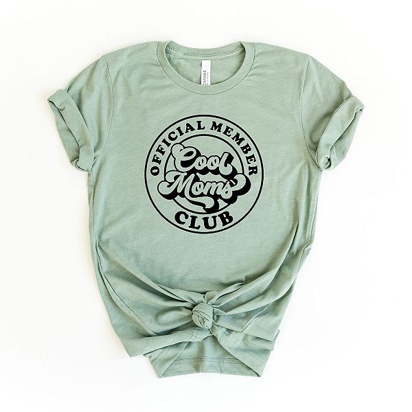 

Футболка с принтом Official member cool moms club Simply Sage Market, Sage, Зеленый, Футболка с принтом Official member cool moms club Simply Sage Market, Sage