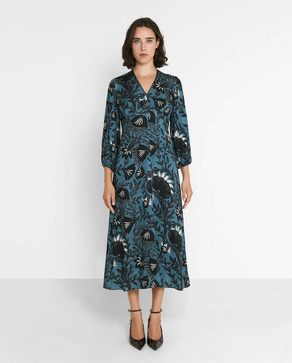 

Миди-платье с принтом и V-образным вырезом Trucco, индиго