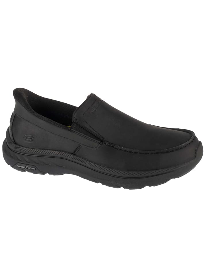 

Кроссовки на шнуровке Skechers, черный