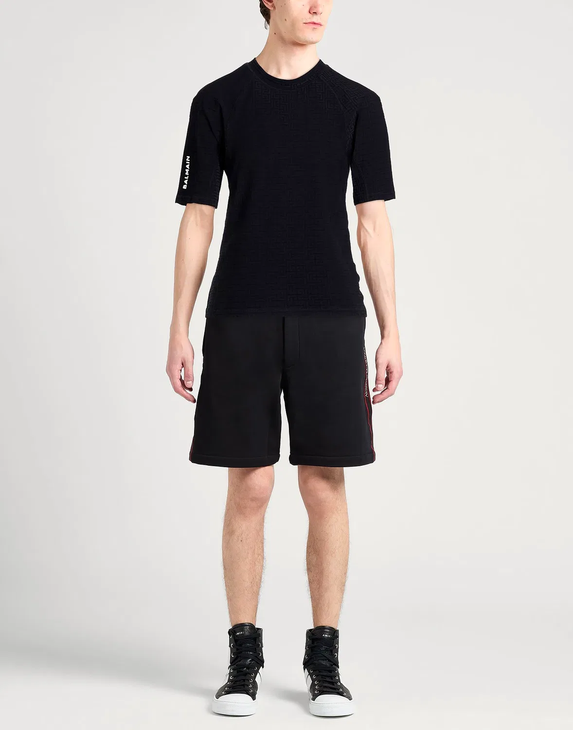 Футболка BALMAIN черная — фото 2