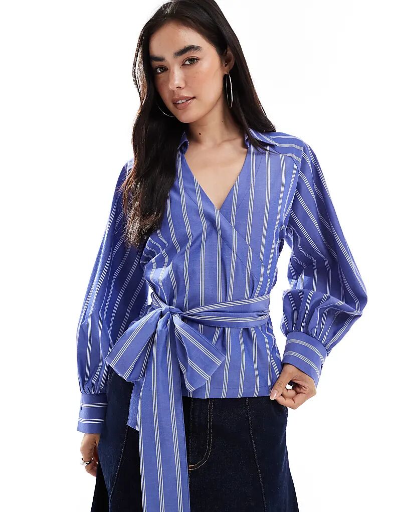 

Рубашка ASOS DESIGN с рукавами-коконом, завязками на талии и синей полоской