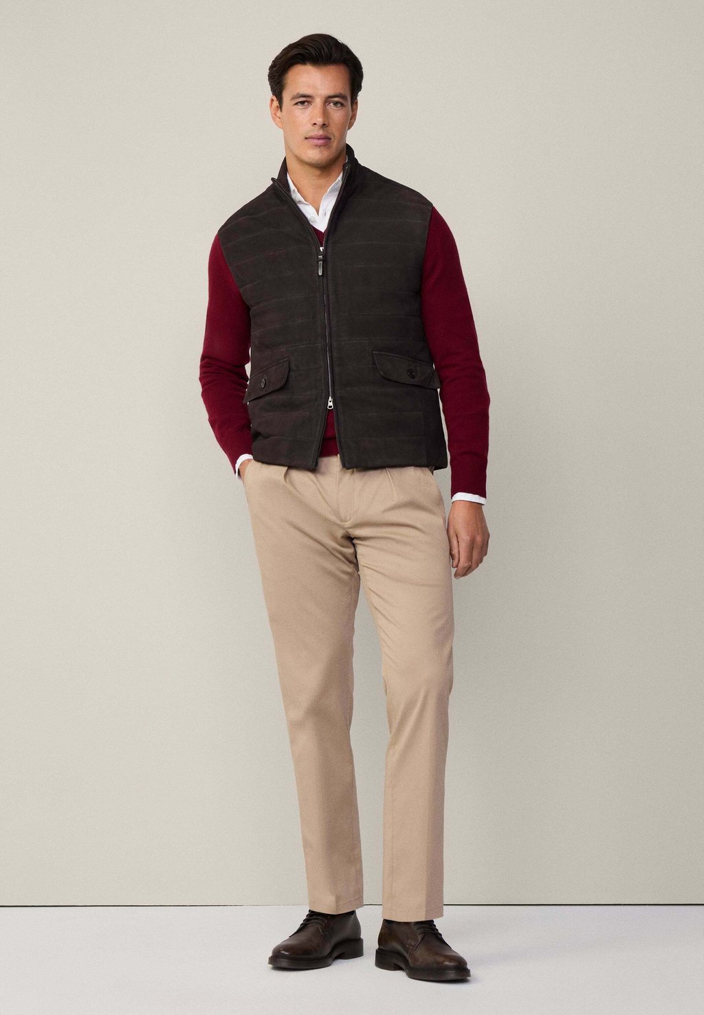 

Жилет QUILTED Hackett London, темно-коричневый