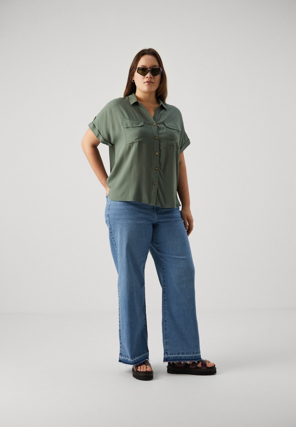 

Блузка на пуговицах Vmcbumpy Shirt Vero Moda, зеленый