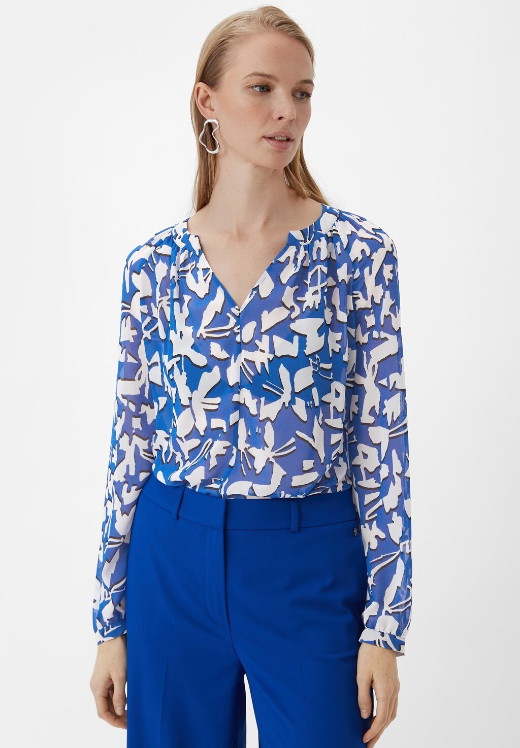 

Блузка BLUSE AUS CHIFFON comma, цвет royalblau