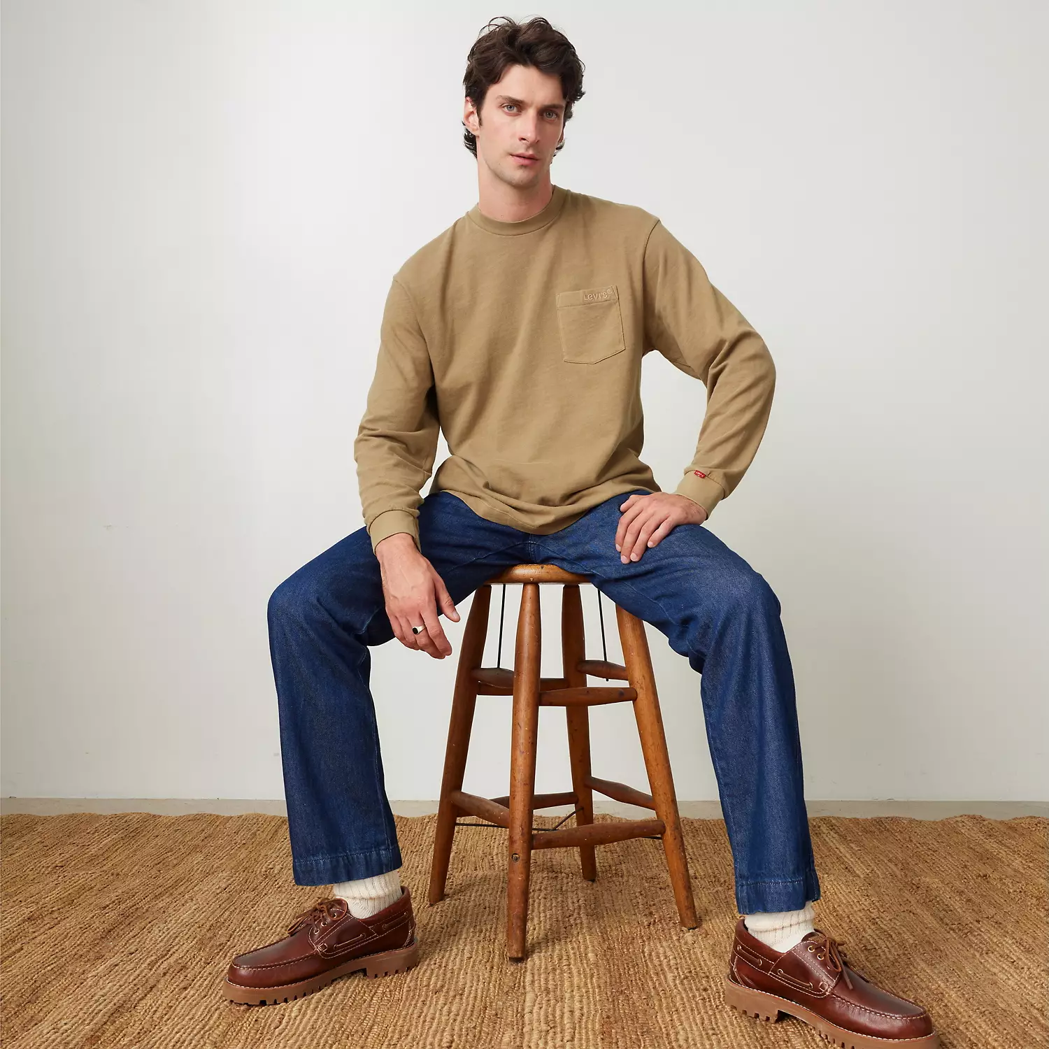 

Футболка с длинными рукавами и карманами Levi's, коричневый