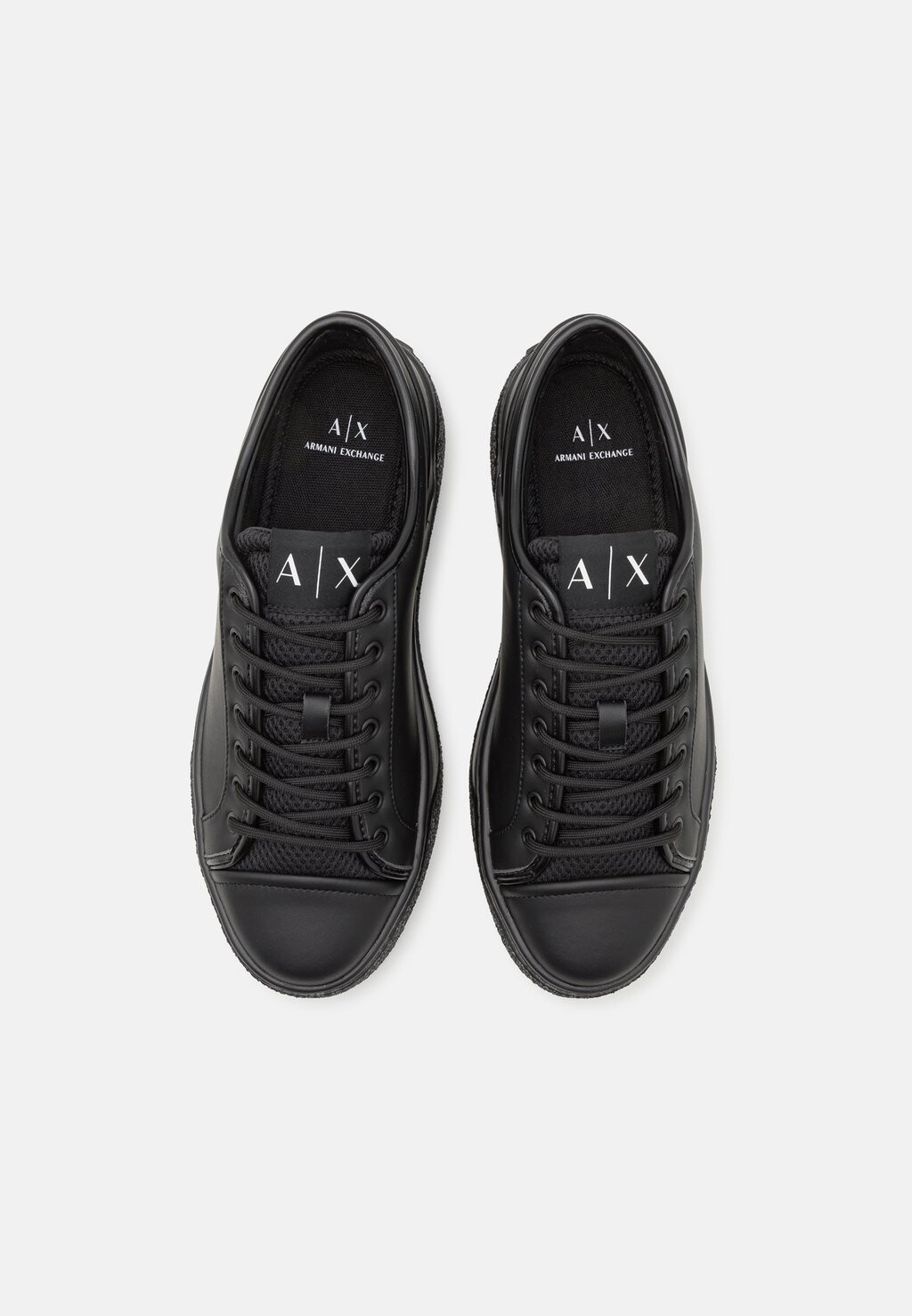 

Кроссовки LACE UP Armani Exchange, черный