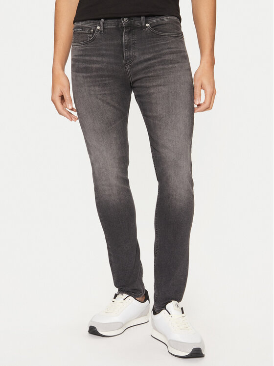 

Обтягивающие джинсы J30J326528 Calvin Klein Jeans, черный