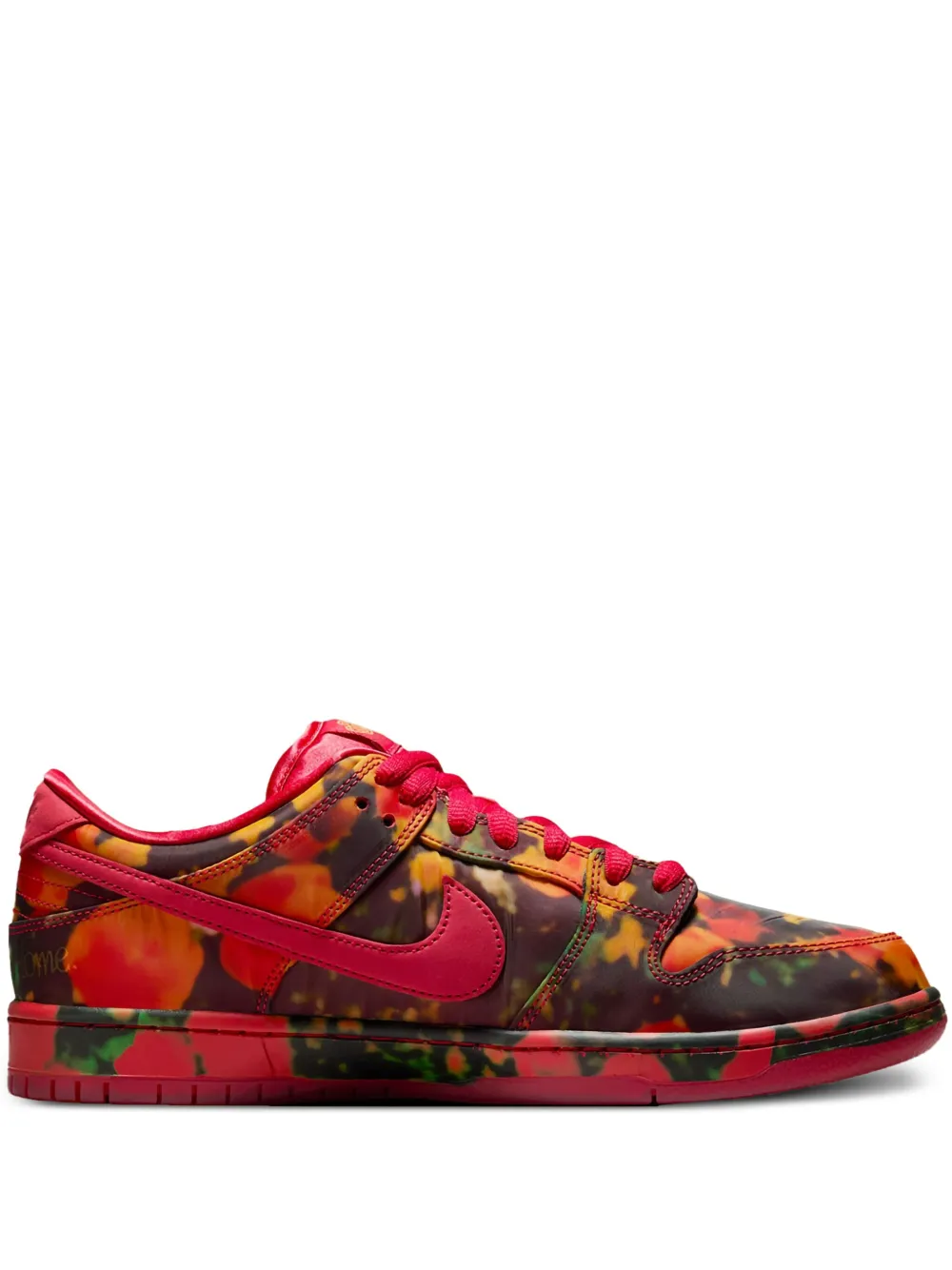 

Кроссовки SB Dunk Low Pro из коллаборации с The Wizard of Oz Nike, красный