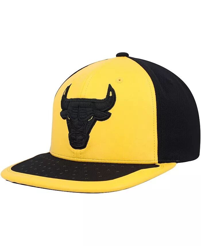 

Мужская желтая, черная бейсболка Chicago Bulls Day One Snapback Mitchell & Ness