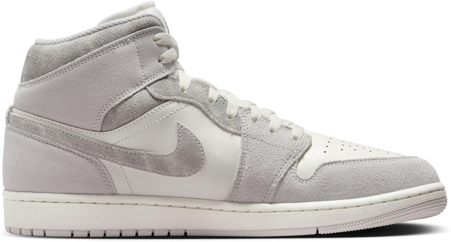 Мужские кроссовки Nike Air Jordan 1 Mid SE, серый — фото 2