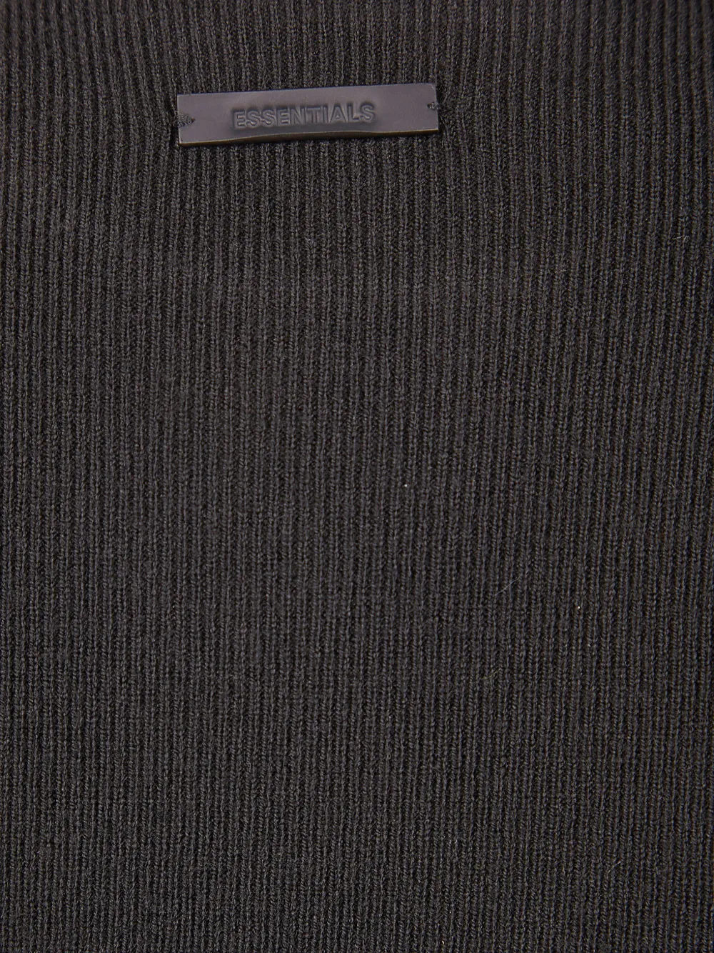 Трикотажное миди-платье в рубчик Fear Of God Essentials, черный — фото 3