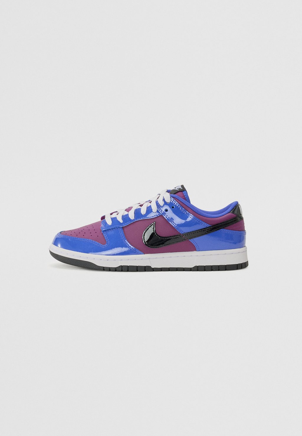 

Кроссовки DUNK LOW RETRO 3 Nike Sportswear, темно-синий